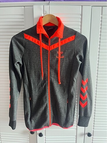 Hummel sweatshirt