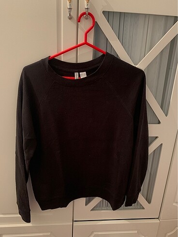 H&M Basic Sweatshirt