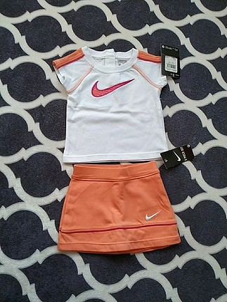 Nike orjinal 3-6 ay kız bebek takim