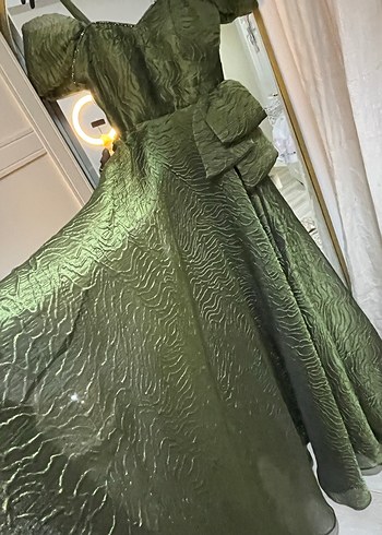 Uzun Klasik Kesim Drapeli Kadın Abiye - Görsel 3