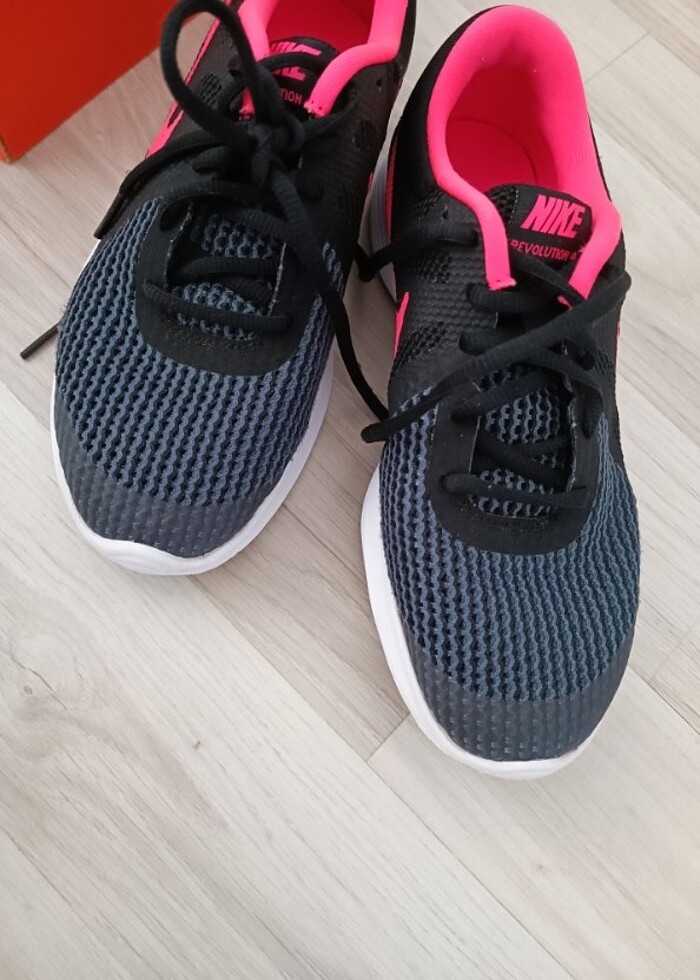 Orijinal Nike  - Görsel 3