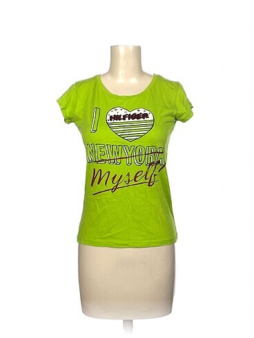 Tommy Hilfiger T-shirt %70 İndirimli.