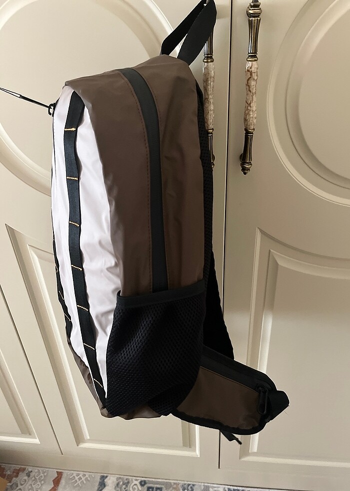 Sırt çantası - Görsel 4