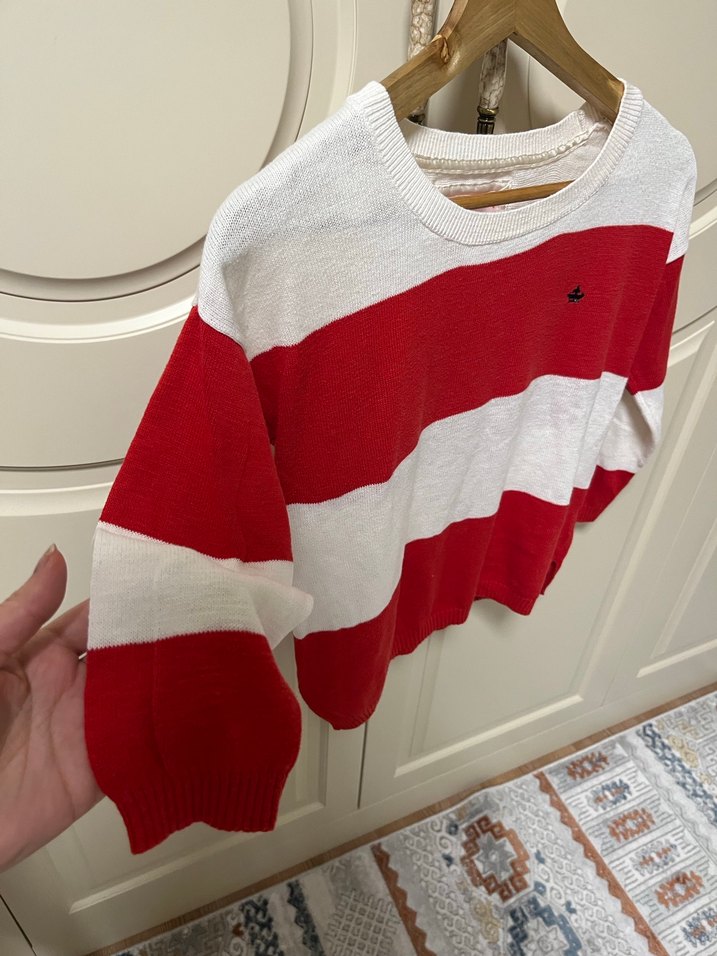 Kırmızı Beyaz Çizgili Kadın Triko Kazak - Görsel 2