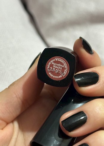 Avon Avon mocha ruj