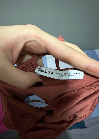 Bershka crop - Görsel 3