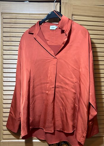 Silky Kahverengi V-Yaka Kadın Gömlek - Görsel 8