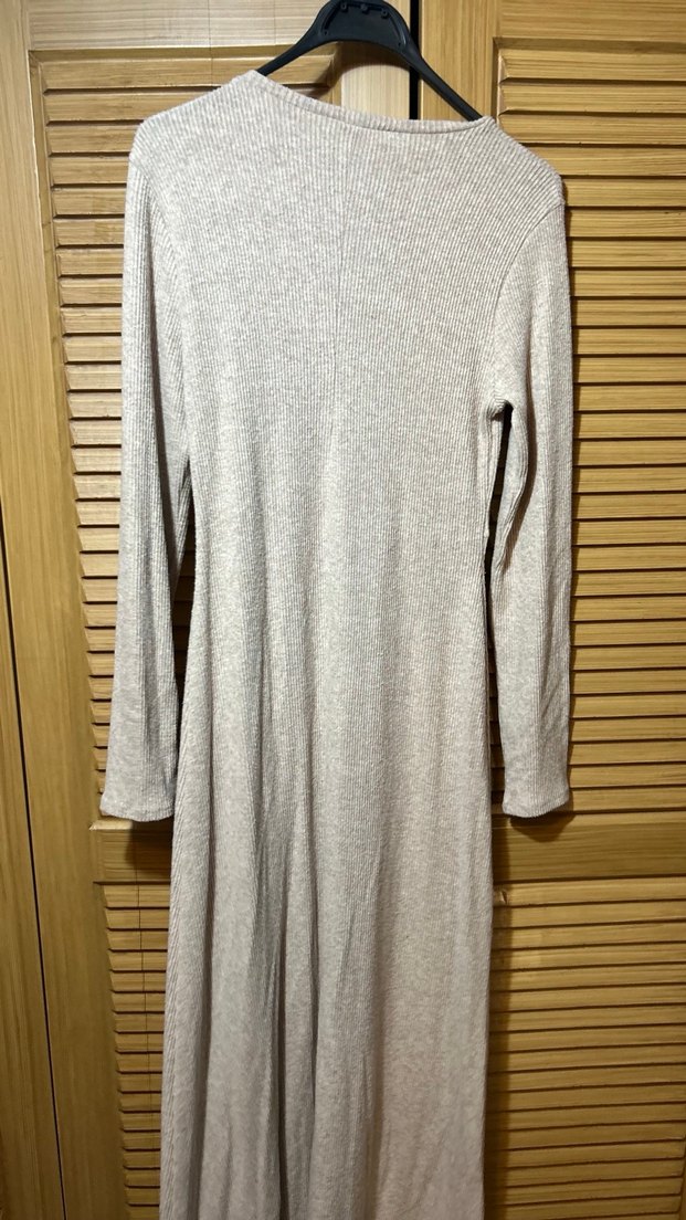 Bej Uzun Kollu Keten Kadın Elbise - Görsel 2