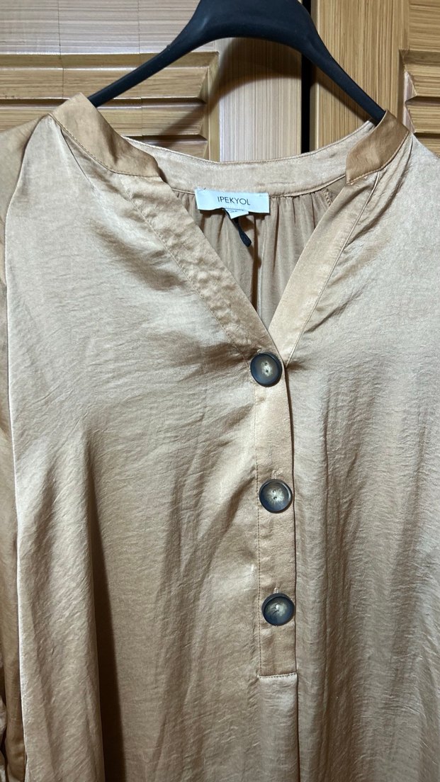 Bej Parıltılı Uzun Keten Gömlek - Görsel 4