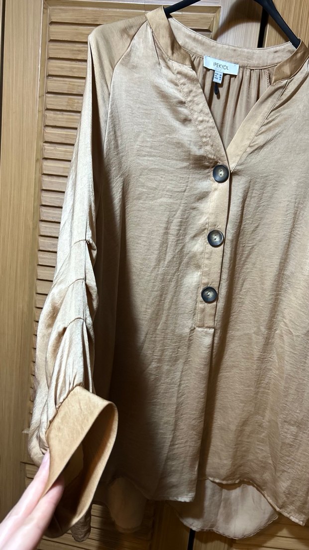 Bej Parıltılı Uzun Keten Gömlek - Görsel 3