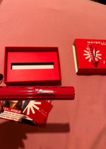 Maybelline Firework
Maskara - Görsel 4