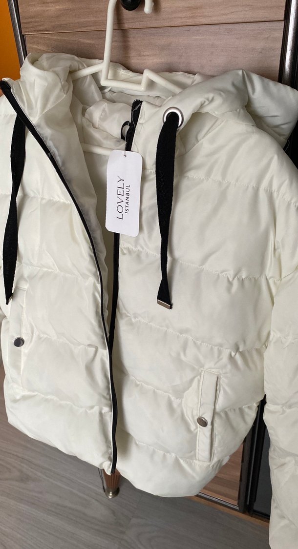 Beyaz Fermuarlı Kadın Kışlık Ceket - Görsel 4