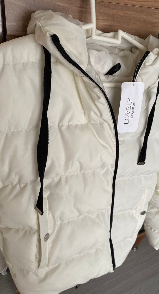 Beyaz Fermuarlı Kadın Kışlık Ceket - Görsel 3