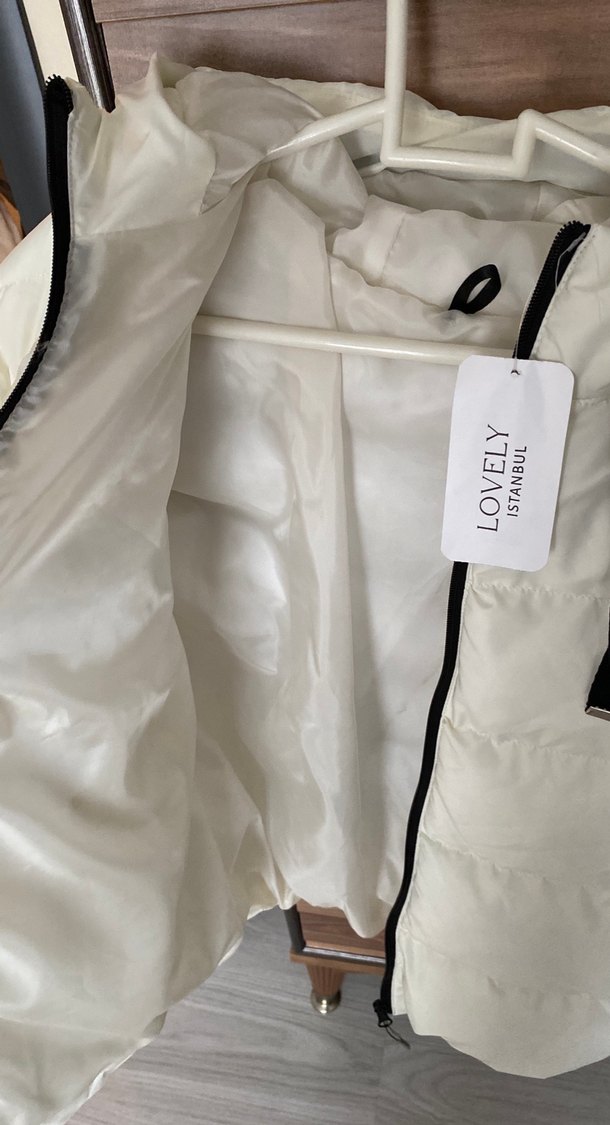 Beyaz Fermuarlı Kadın Kışlık Ceket - Görsel 2