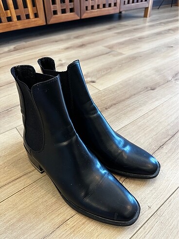 Zara bot