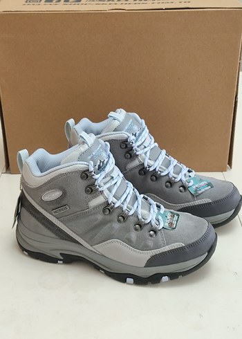 Skechers Gri Kadın Dolgu Topuklu Bağcıklı Spor Ayakkabı