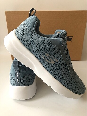 37 Beden mavi Renk Skechers 37 numara?