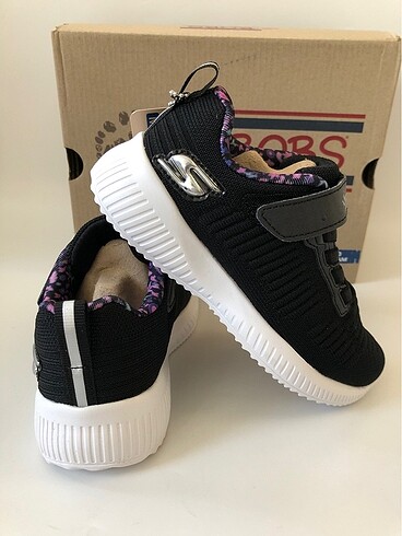 Skechers 27 numara