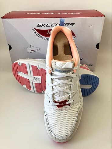 38,5 Beden Skechers 38.5 numara