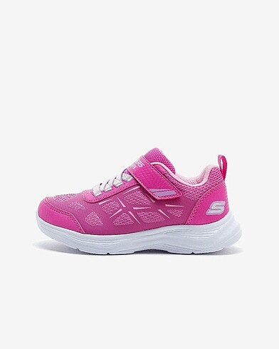 33 Beden pembe Renk Skechers 33 numara ışıklı?