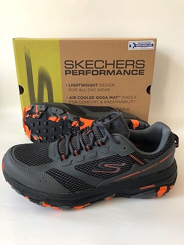 Skechers 43.5 Water Repellent