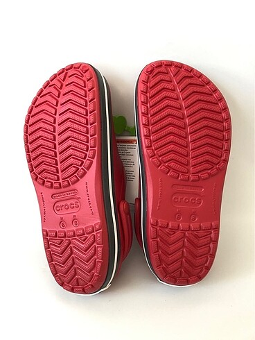 39 Beden kırmızı Renk Crocs 38-39 numara