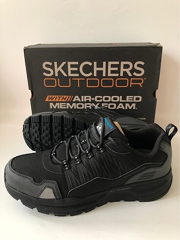 Skechers 45 numara Water Repellent