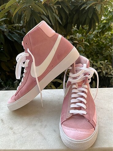 Nike blazer