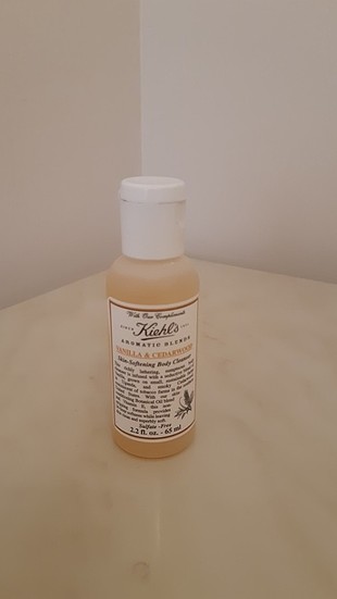 Kiehls aromatic bands vanilya &cesaretimiz body cleanser 