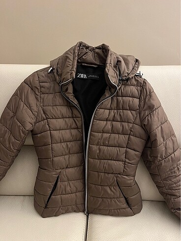 Zara Kapusonlu Mont
