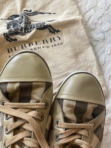 Burberry Burberry ayakkabı
