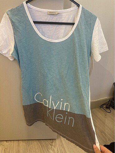 Calvin Klein tişört