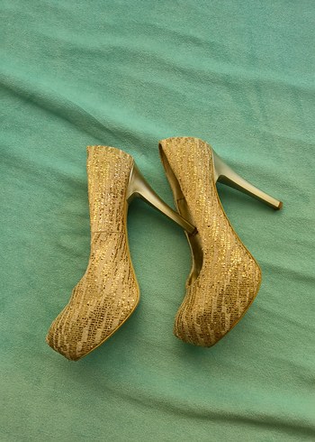 Altın Renkli  Topuklu Kadın Ayakkabı abiye - Görsel 2