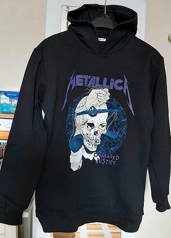 Metallica baskılı sweat 