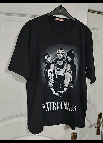 Nirvana baskılı tshirt 
