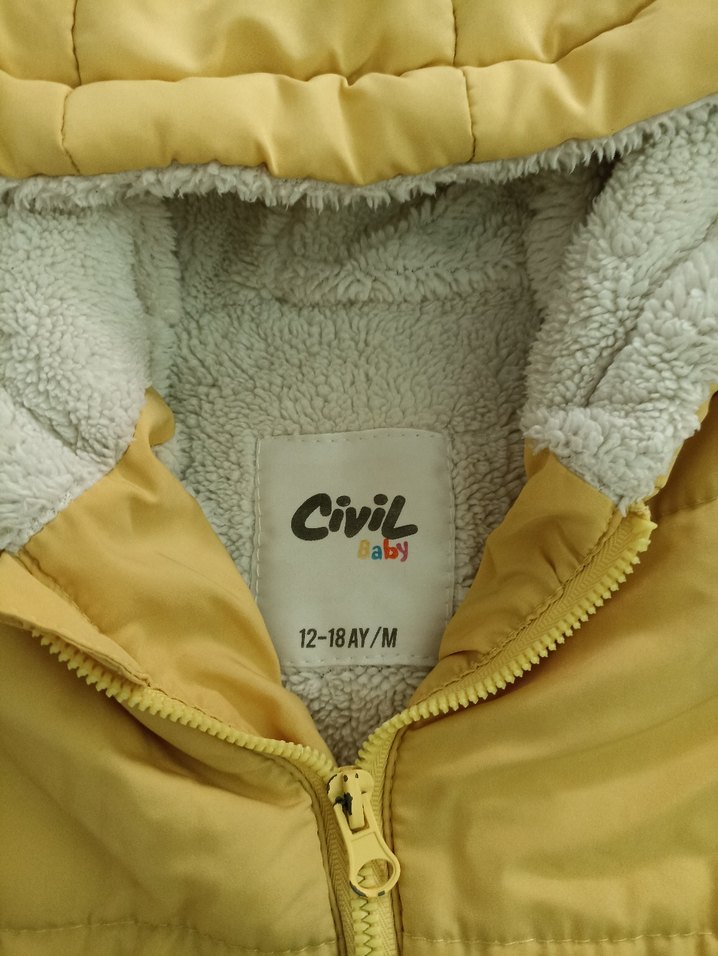 Sarı çocuk montu - Görsel 2