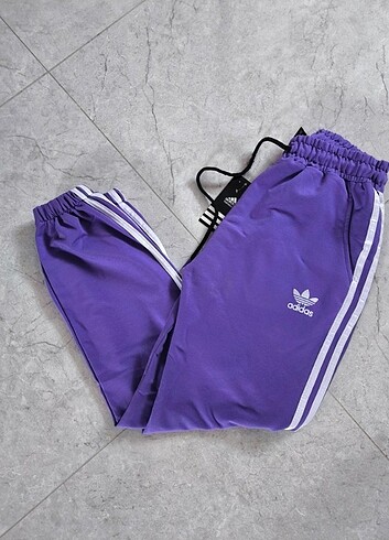 Adidas Kadın Yüksek Bel Eşofman Pantolon 