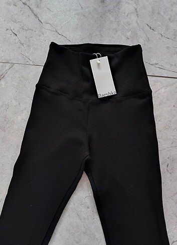s Beden Bershka İspanyol Paça Pantolon