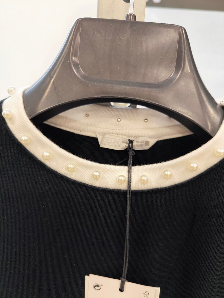 Zara Siyah İncili Pamuklu Kadın Bluz - Görsel 2