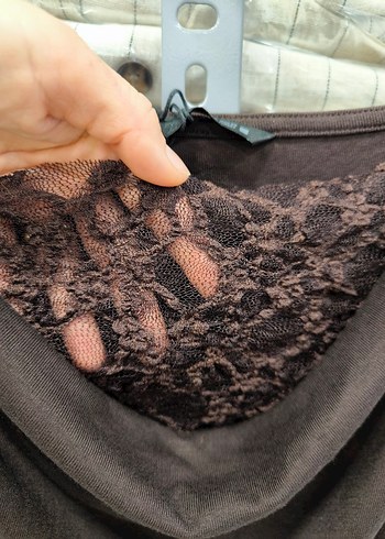 Zara Dantelli Degale Yaka Kahverengi Uzun Kollu Kadın Bluz - Görsel 2