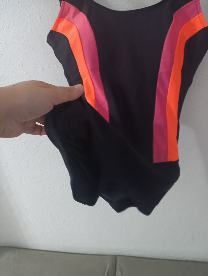 Çizgili Mini Kadın Spor Mayo - Görsel 2