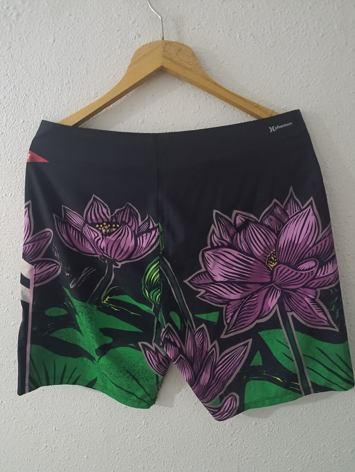 HURLEY Mor Çiçek Desenli Erkek Mini Yüzme Şortu - Görsel 2