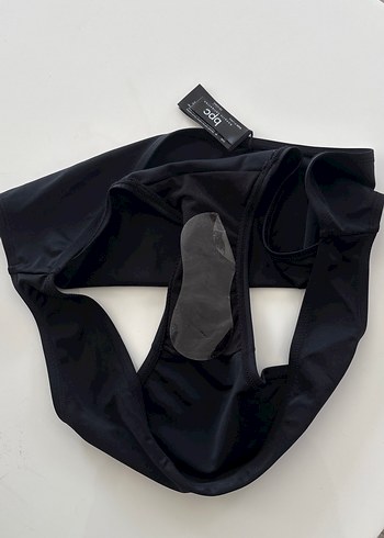 Siyah Kadın Bikini Altı - Görsel 3