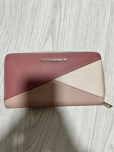Stradivarius cüzdan