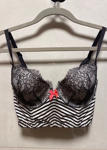 Victoria s Secret 34