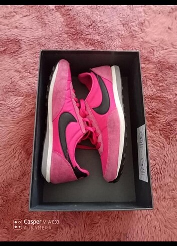 Nike # NÎKE # fusya