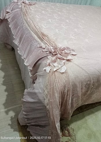 Nakışlı Pembe Yatak Örtüsü - Görsel 9