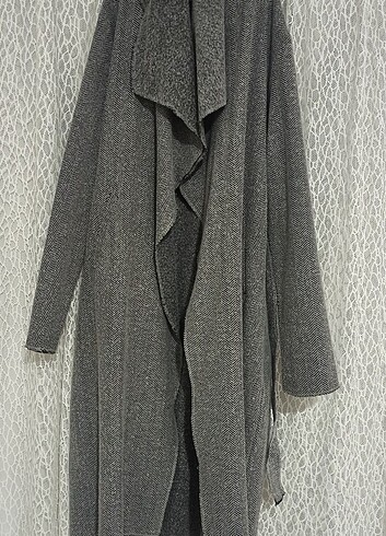 Zara Zara Mont