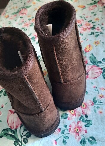 27 Beden UGG muadili