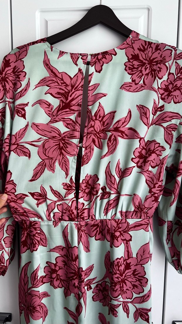 Zara Pembe Desenli Uzun V Yaka Elbise - Görsel 5